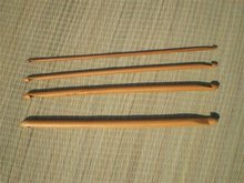 Gecarboniseerde dubbele haaknaald bamboe, 10 inch, ca. 26 cm